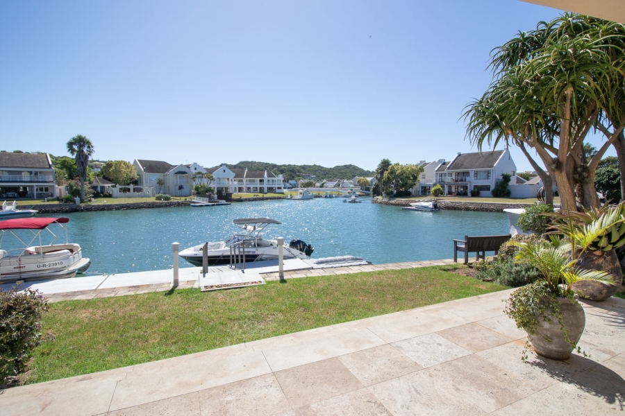 5 Bedroom Property for Sale in Royal Alfred Marina Eastern Cape